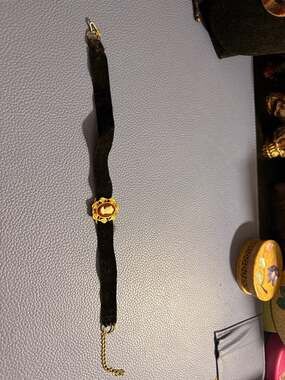 Vintage Victorian Cameo Velvet Choker Necklace